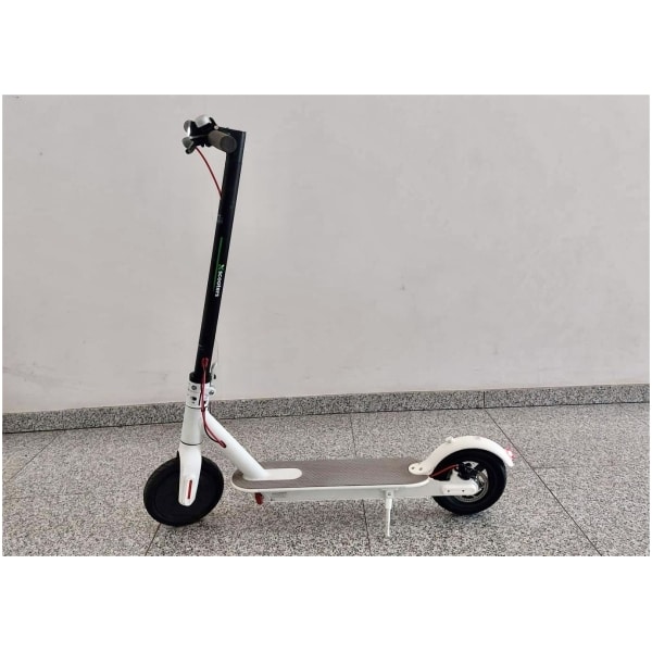 Elektromos robogók különböző márkák - HASZNÁLT - X-scooters XS03 - fehér